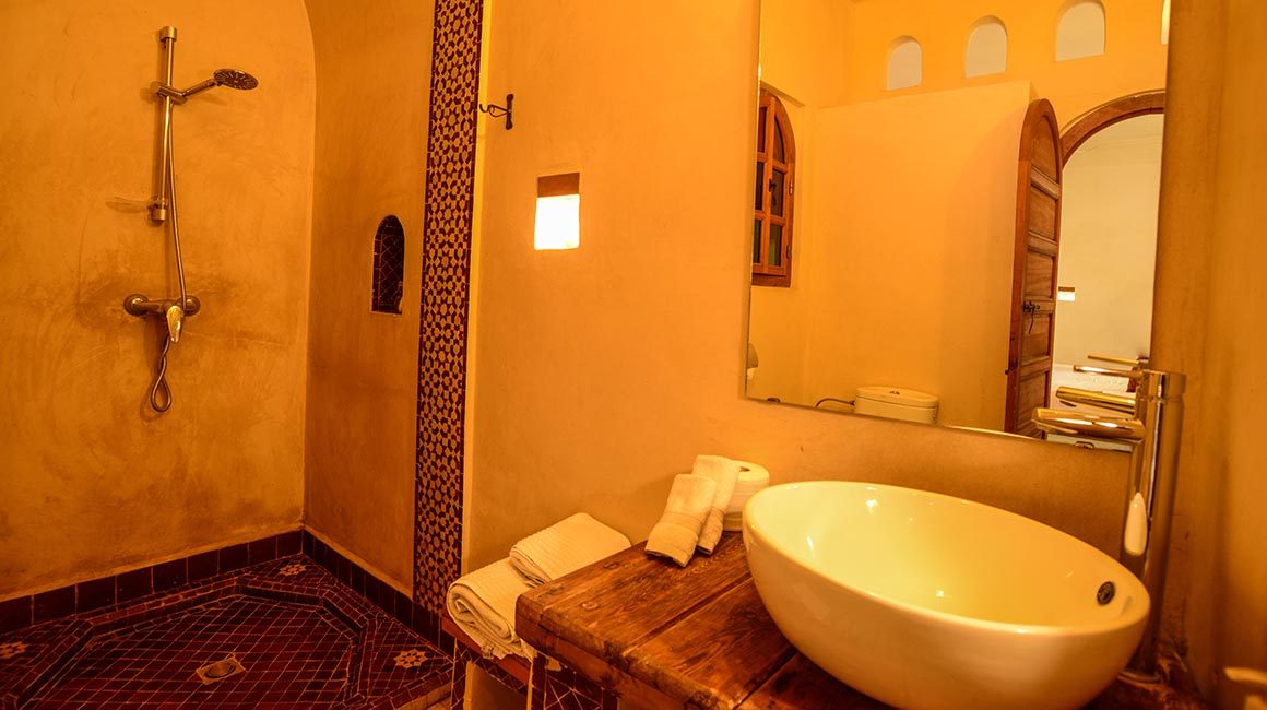 Ftouh room in dar finn fez