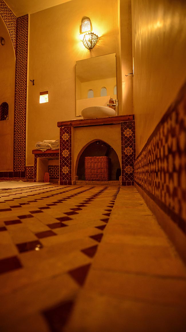 Ftouh room in dar finn fez